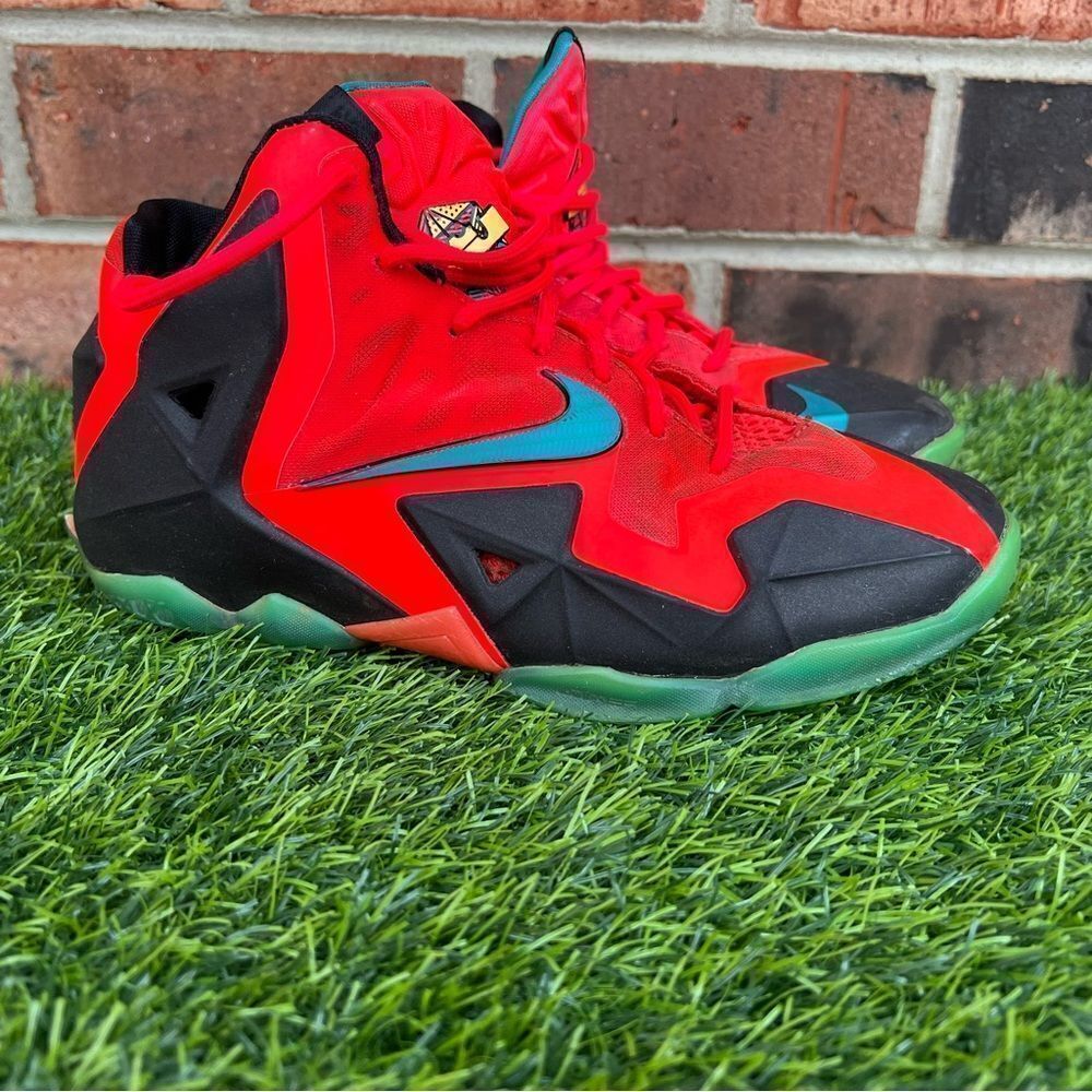 Nike Lebron Xi Gs Sneaker Laser Crimson Black Turbo Green size 5y - 6217…